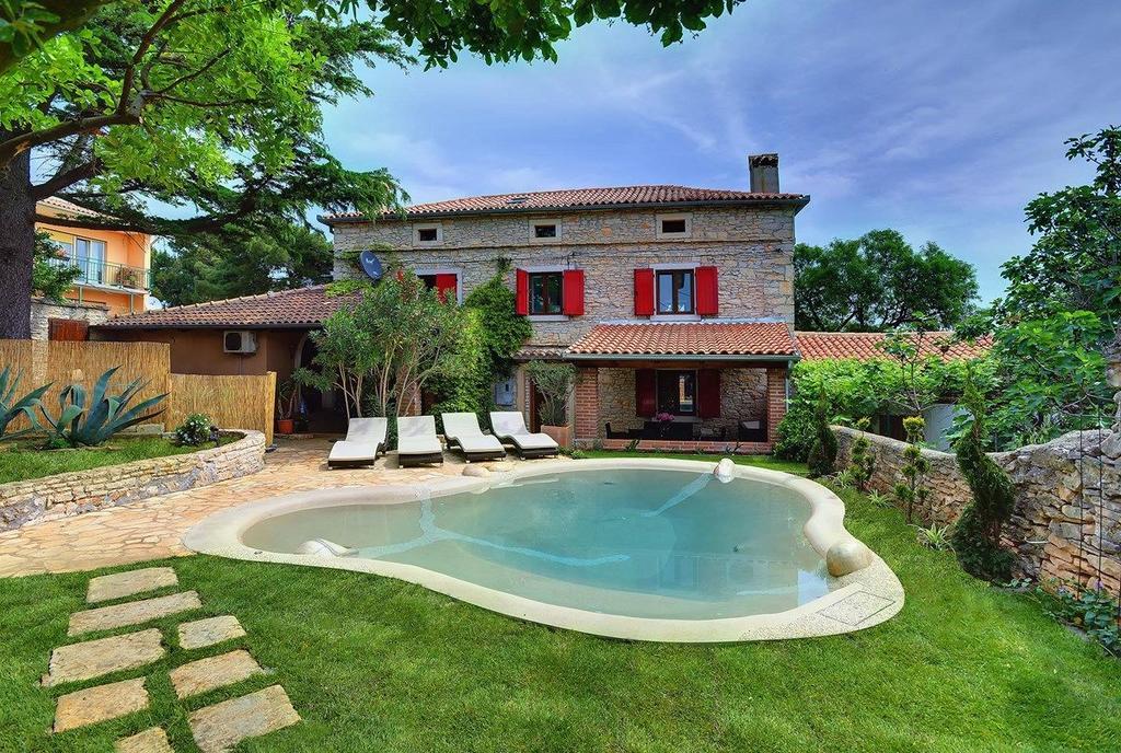 Villa Br Ližnjan Eksteriør bilde